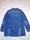 Продам новую женскую лёгкую джинсовую курточку 48-50 Италия WamPum Новосибирск объявление с фото