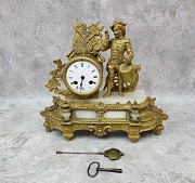 Часы бронзовые настольные Барабанщик, рабочие, с боем, Европа, 19 век Ставрополь объявление с фото