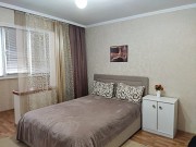 Квартира 2х комнатная посуточно Севастополь объявление с фото