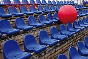 Покупаем Сиденья стадионные пластиковые, Кресла для трибуны Красноярск объявление с фото